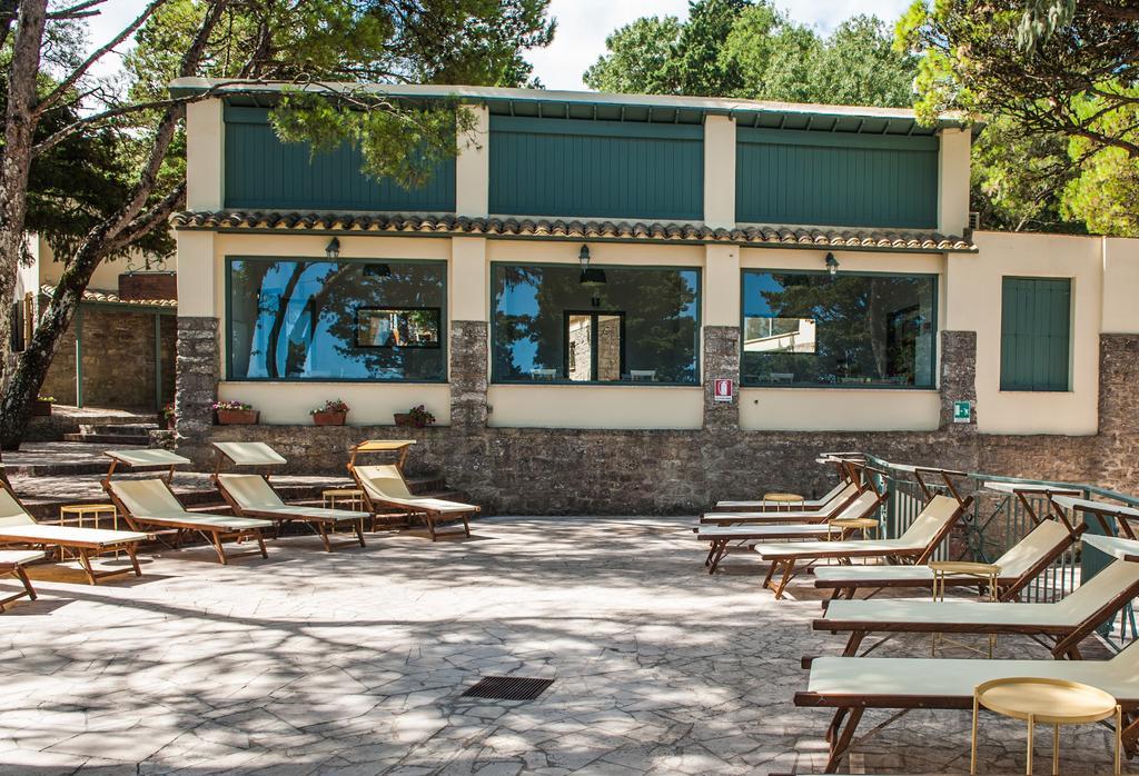 La Pineta Park Hotel Эриче Экстерьер фото