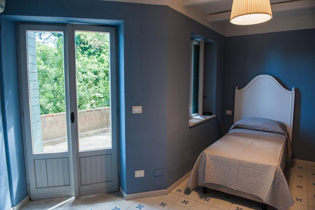La Pineta Park Hotel Эриче Экстерьер фото