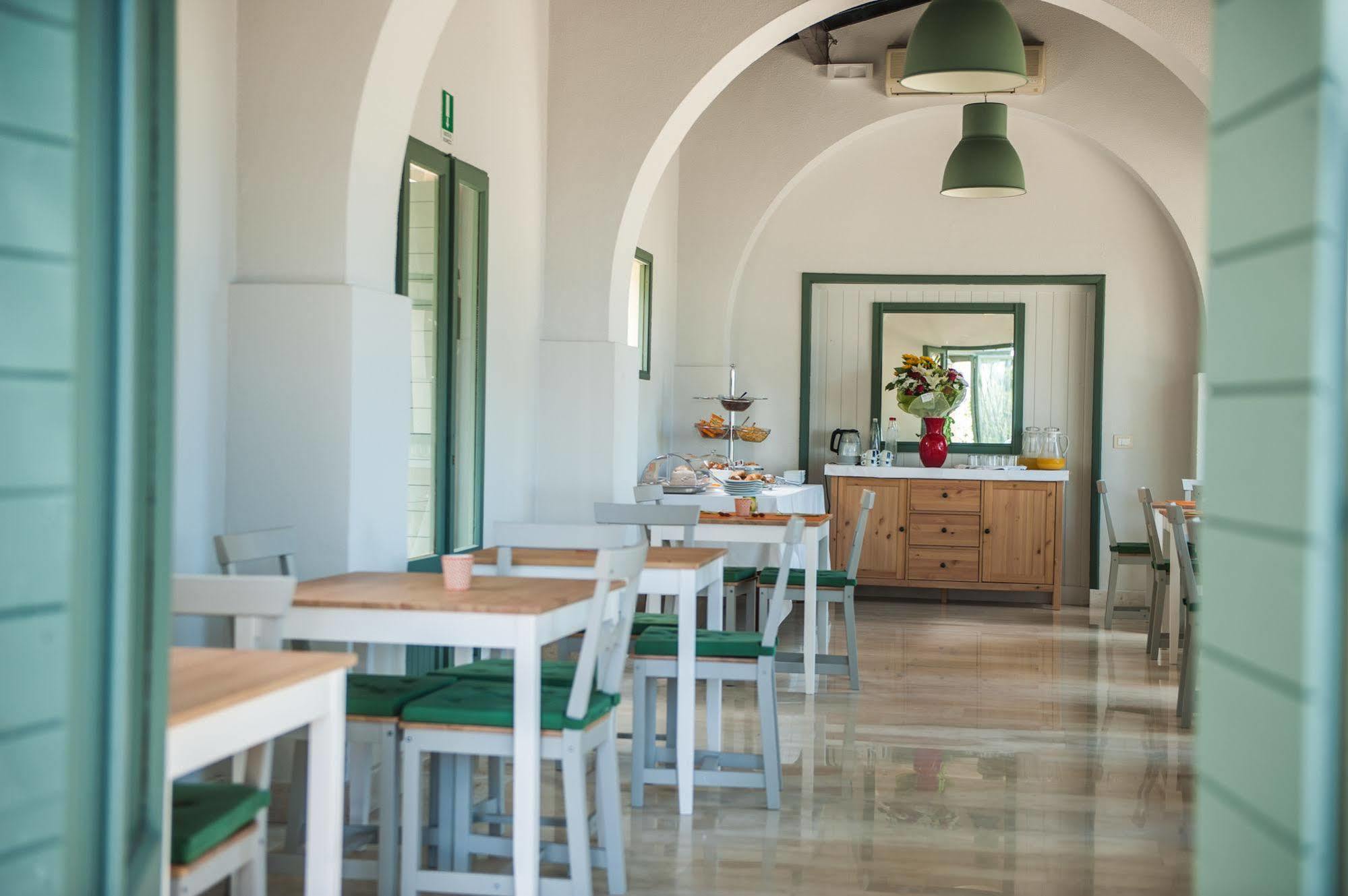 La Pineta Park Hotel Эриче Экстерьер фото